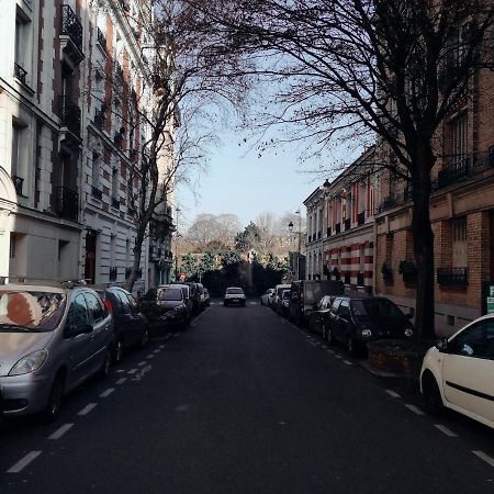 Studio Situe Dans Un Quartier Calme Et Residentiel A Montrouge A Seulement 2 Minutes Du Metro Exteriör bild